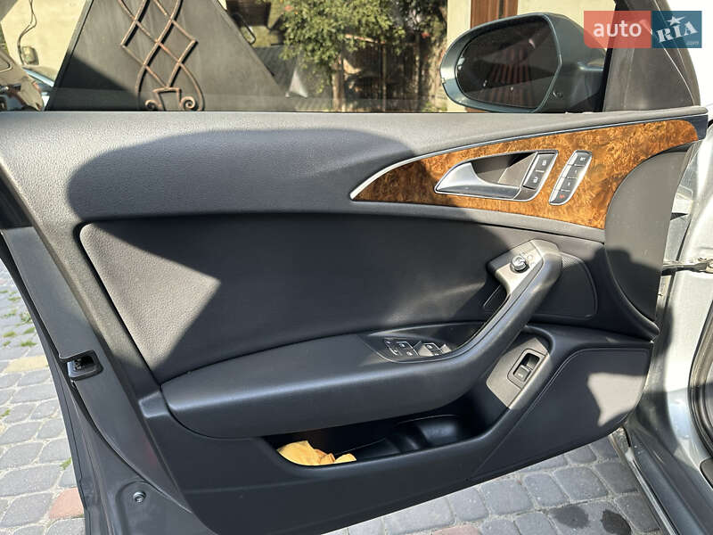Седан Audi A6 2012 в Добросині