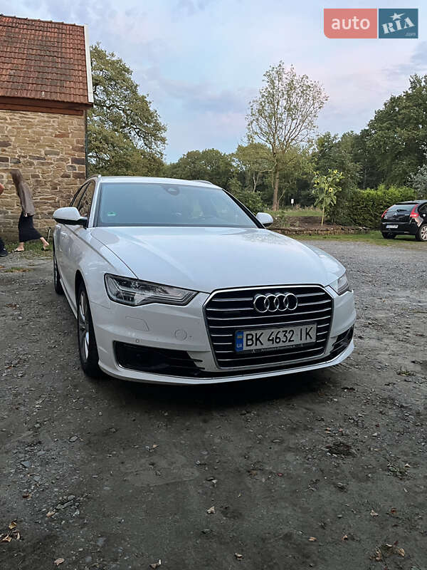 Универсал Audi A6 2016 в Киеве