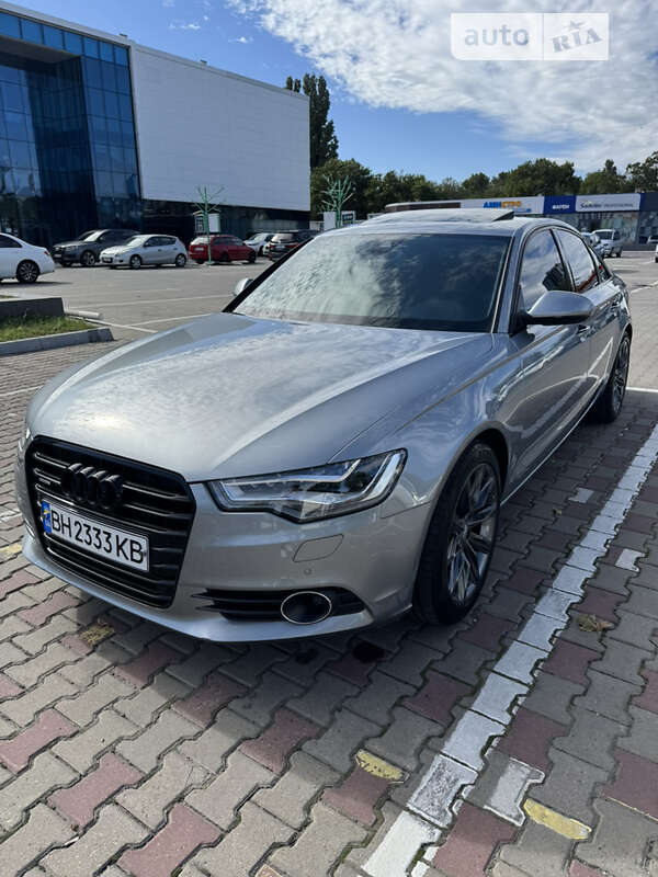Седан Audi A6 2015 в Одессе