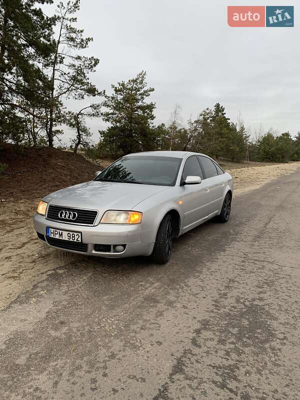 Седан Audi A6 2001 в 