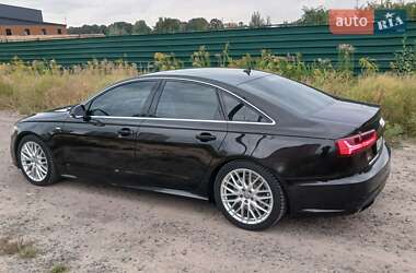 Седан Audi A6 2015 в 