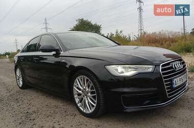 Седан Audi A6 2015 в 