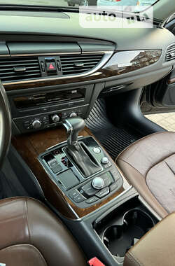 Седан Audi A6 2013 в 