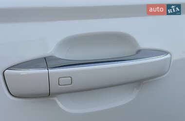 Универсал Audi A6 2012 в 