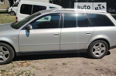 Универсал Audi A6 2000 в Киеве