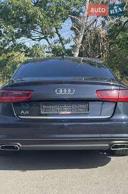 Седан Audi A6 2016 в 