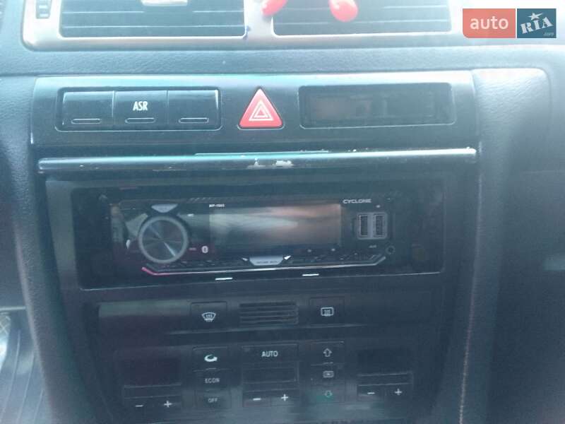 Седан Audi A6 1998 в Бердичеве
