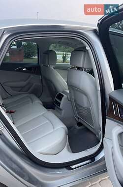Седан Audi A6 2012 в 