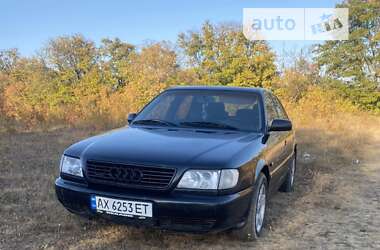 Седан Audi A6 1995 в Богодухове