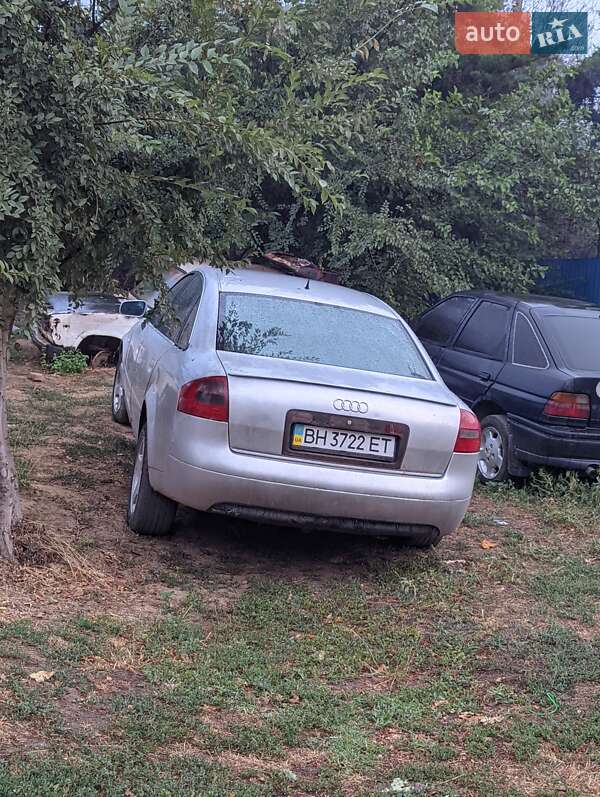 Седан Audi A6 1998 в Татарбунарах