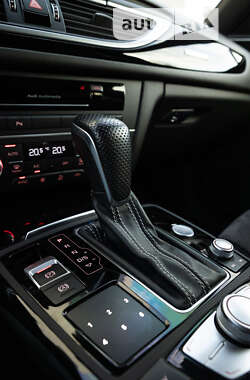 Универсал Audi A6 2015 в 