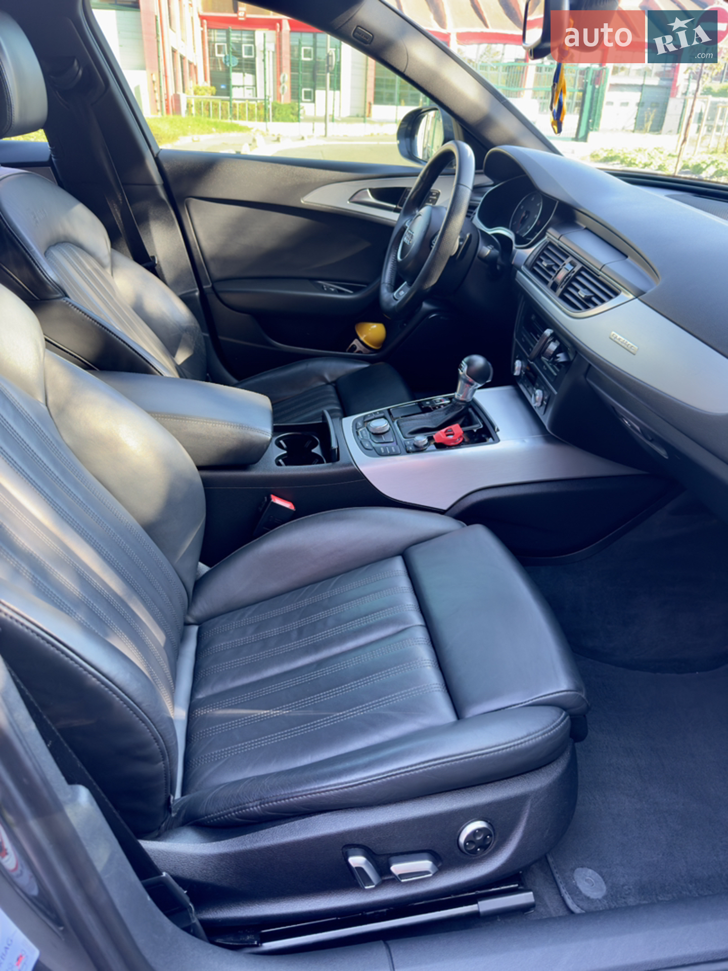 2011 Audi A6 - мініатюра 13