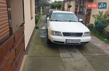 Седан Audi A6 1995 в Ужгороді