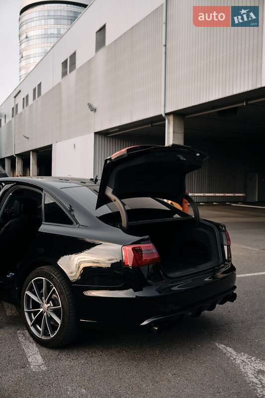 Седан Audi A6 2013 в Днепре