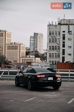 Седан Audi A6 2013 в 