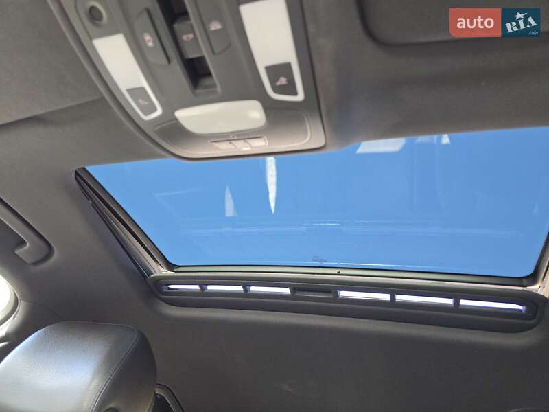 Седан Audi A6 2012 в Ровно
