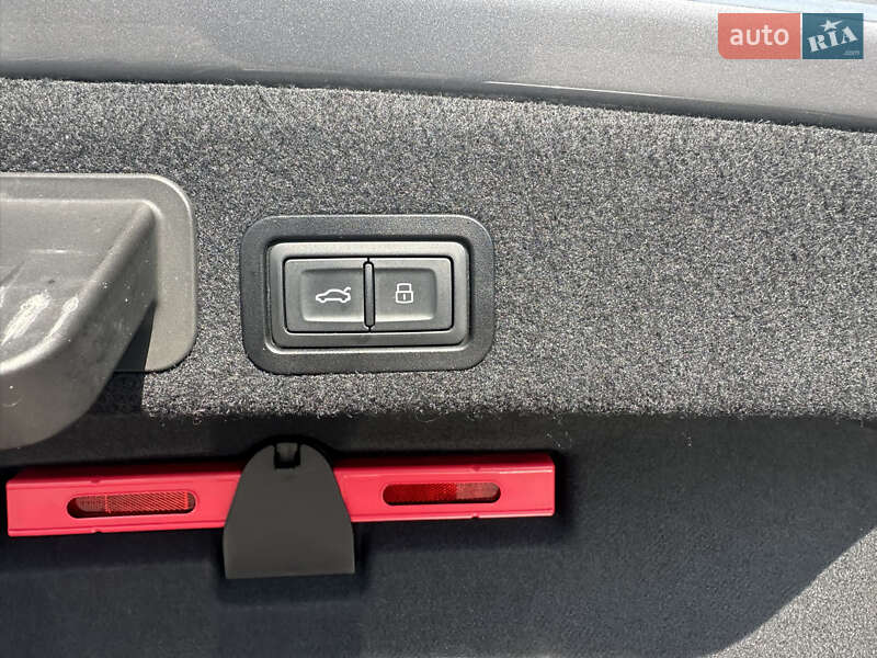 Седан Audi A6 2016 в Днепре
