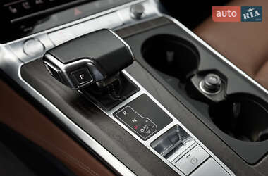 Седан Audi A6 2019 в 