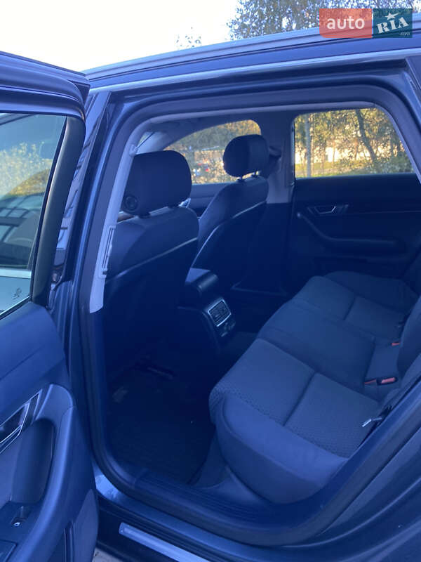 Универсал Audi A6 2005 в Новояворовске