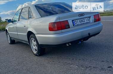 Седан Audi A6 1996 в Щирце