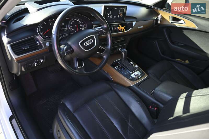 Седан Audi A6 2015 в Сумах