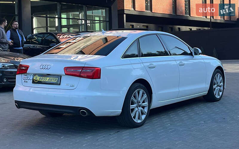 Седан Audi A6 2014 в Черновцах