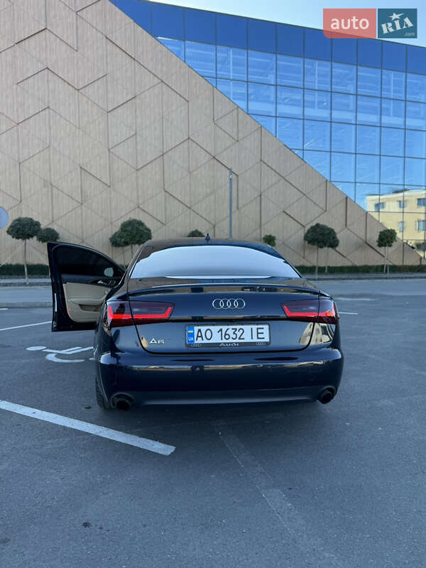 Седан Audi A6 2013 в Мукачево