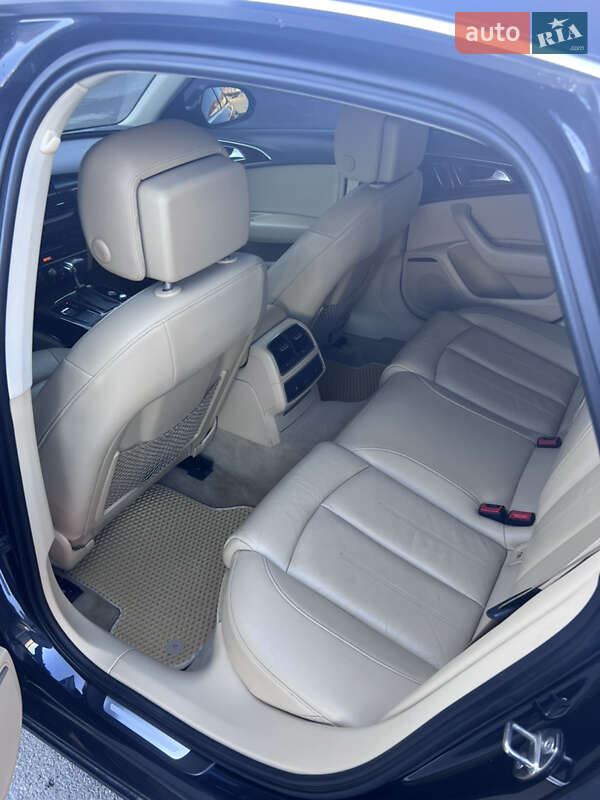 Седан Audi A6 2013 в Мукачево