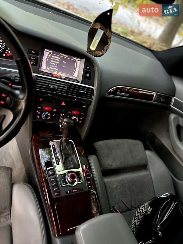 Седан Audi A6 2004 в Умани