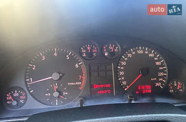 Седан Audi A6 1997 в Виннице