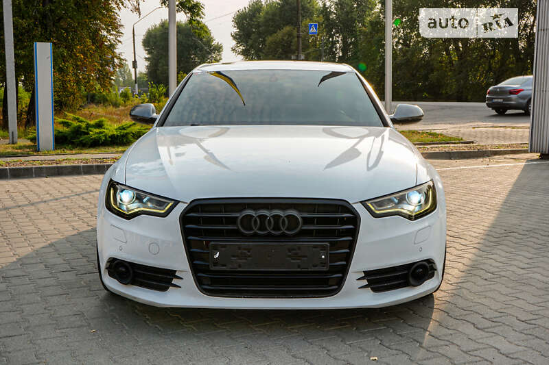 Седан Audi A6 2014 в Житомирі