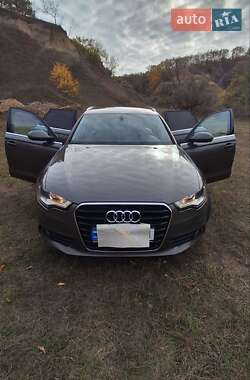 Универсал Audi A6 2012 в 