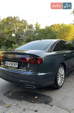 Седан Audi A6 2015 в 