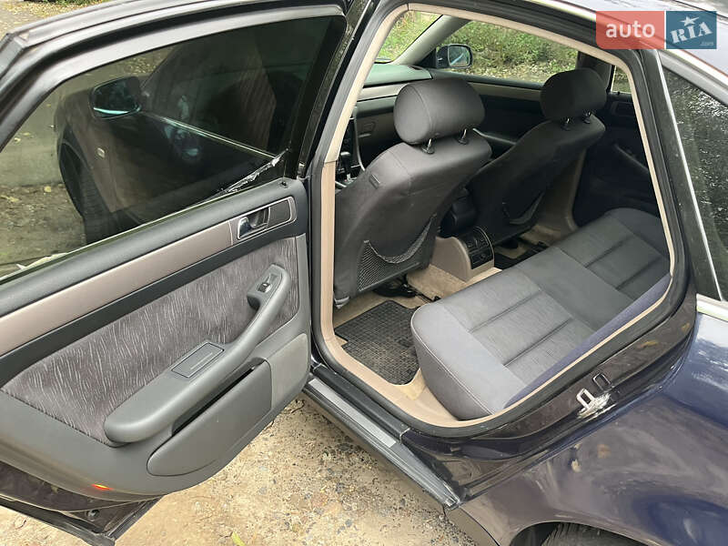 Седан Audi A6 1998 в Киеве