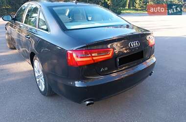 Седан Audi A6 2012 в 