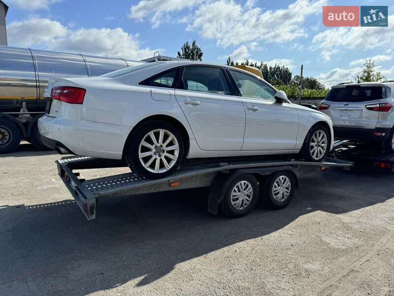 Седан Audi A6 2014 в Киеве