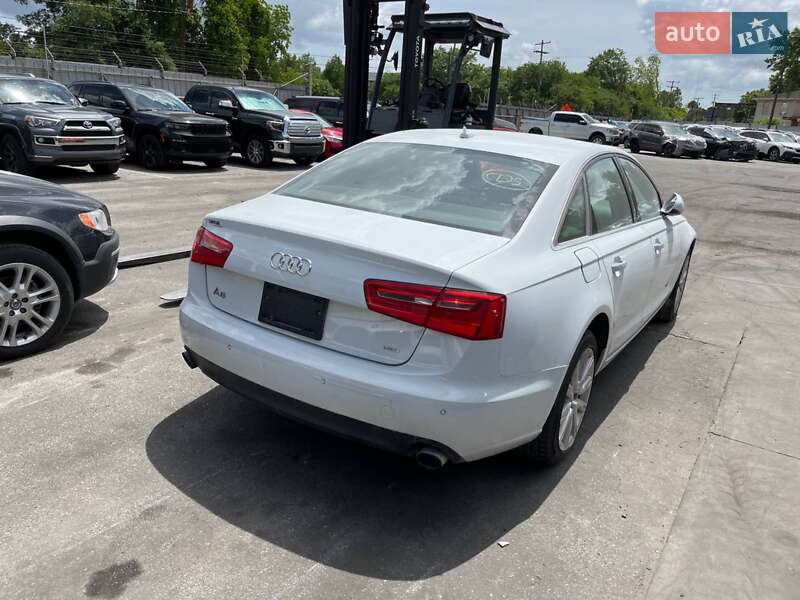 Седан Audi A6 2014 в Киеве