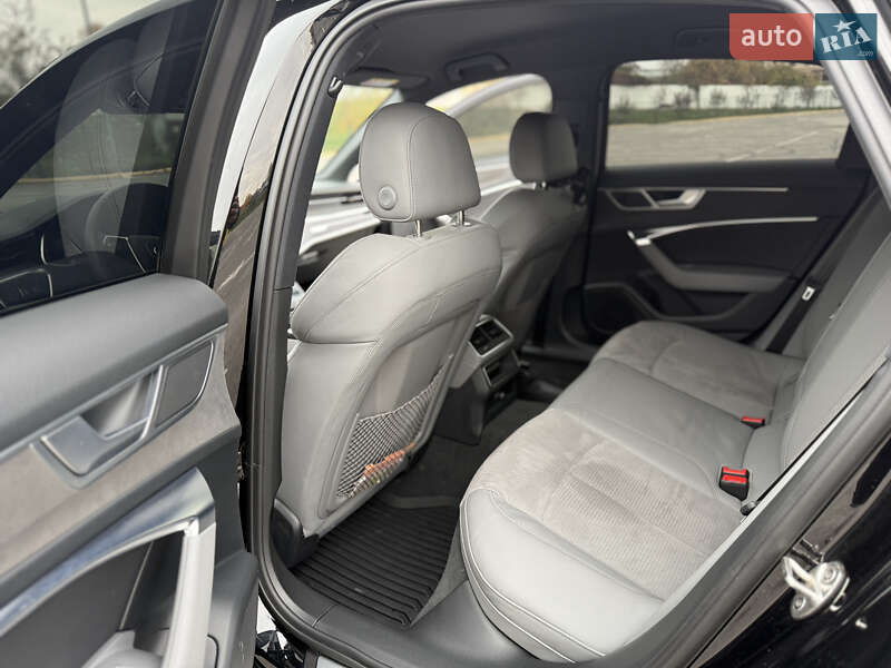 Седан Audi A6 2023 в Ужгороде