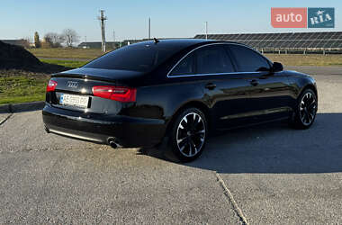 Седан Audi A6 2013 в 