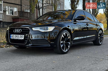 Седан Audi A6 2013 в 