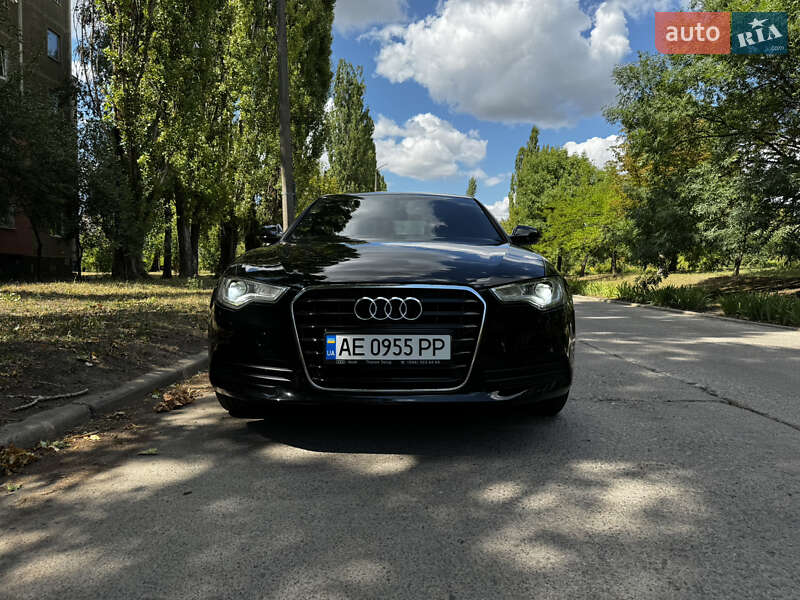 Седан Audi A6 2013 в Кривом Роге