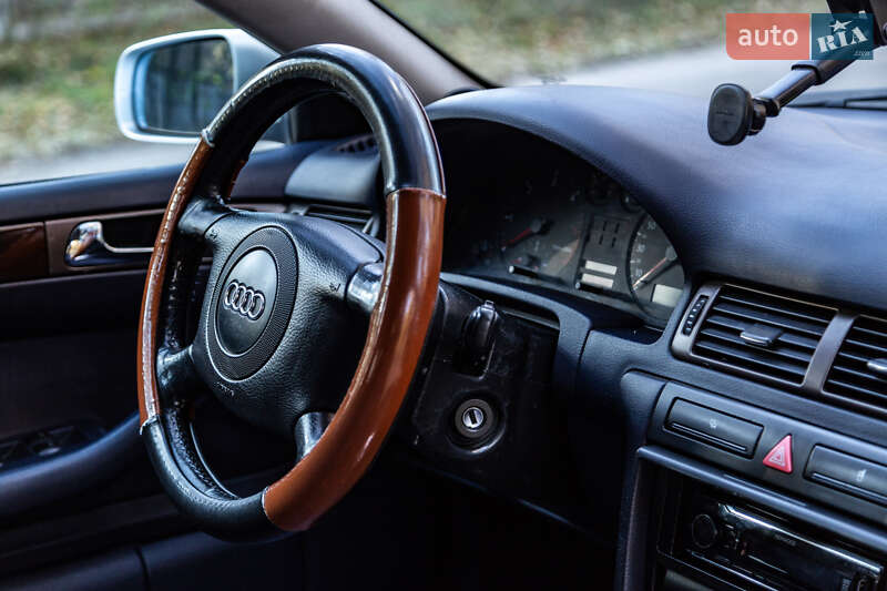 Седан Audi A6 1998 в Києві