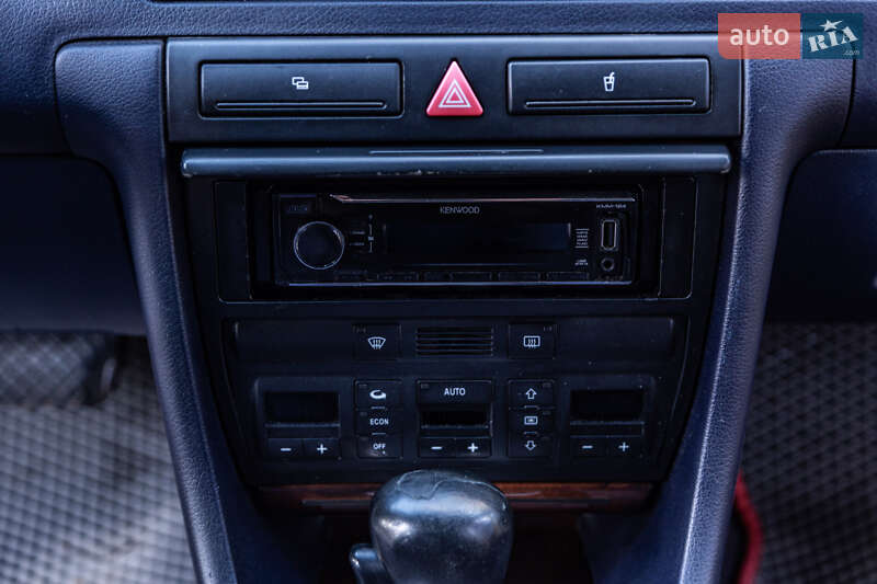 Седан Audi A6 1998 в Києві