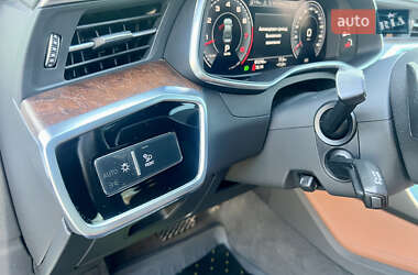 Седан Audi A6 2019 в 