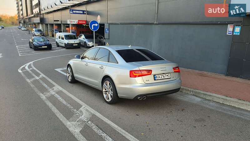Седан Audi A6 2014 в Киеве