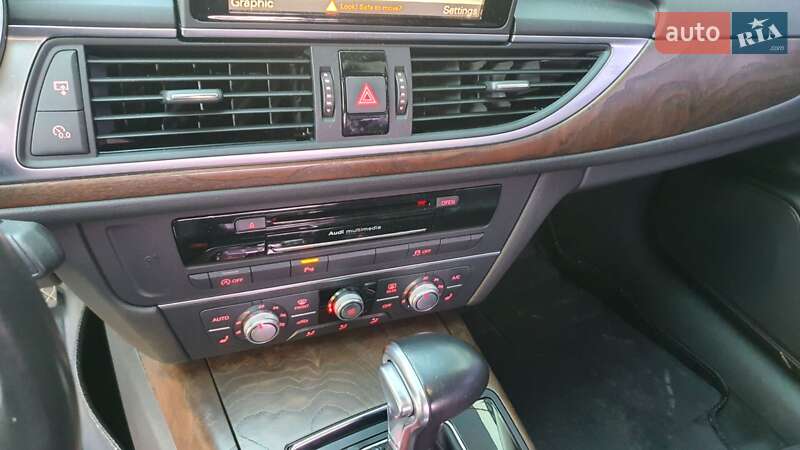 Седан Audi A6 2014 в Киеве