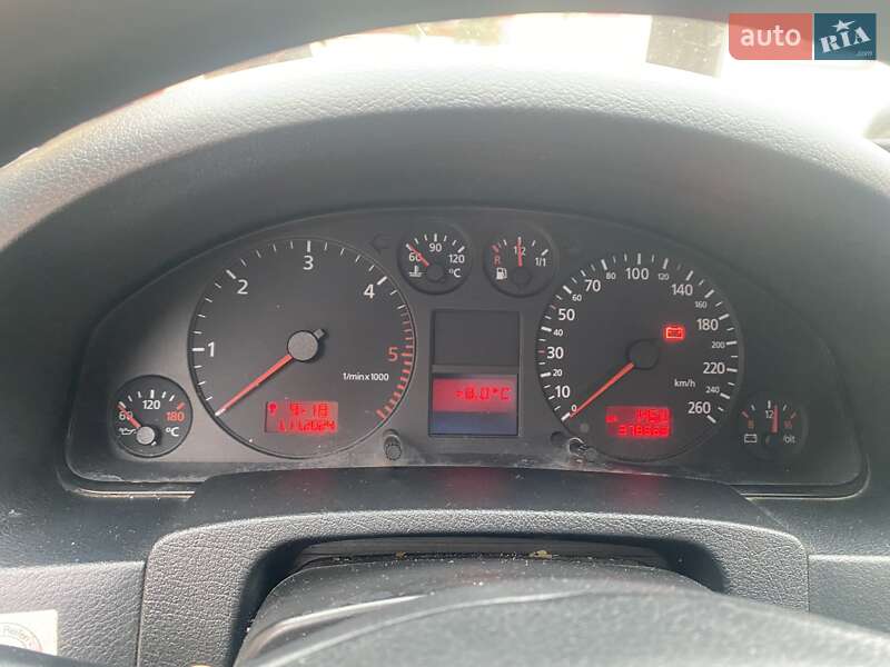 Универсал Audi A6 2001 в Славуте