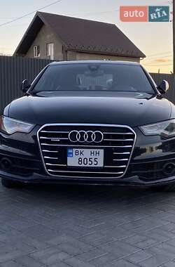 Седан Audi A6 2014 в 