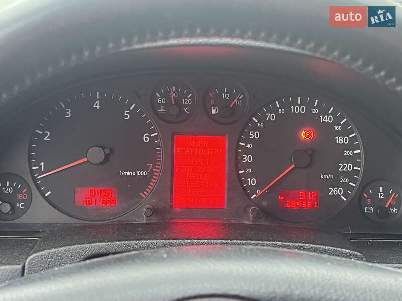 Седан Audi A6 2000 в Львове