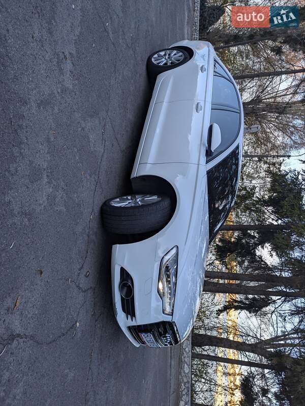 Седан Audi A6 2014 в Тернополе